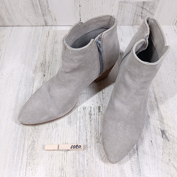 Coconuts By Matisse Margarita Gray Suede Pointed Toe Ankle Booties #1020 - Picture 12 of 12